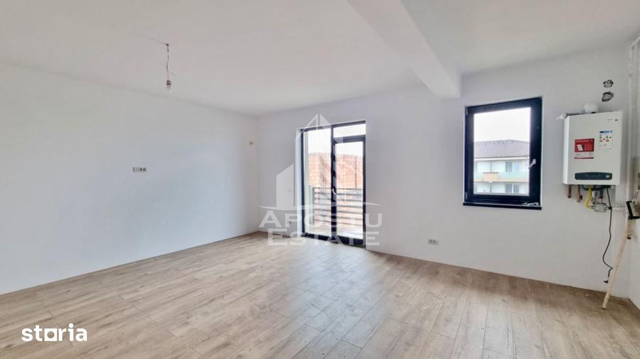 Apartament cu 2 camere, pod propriu, zona Lidl din Giroc - 4