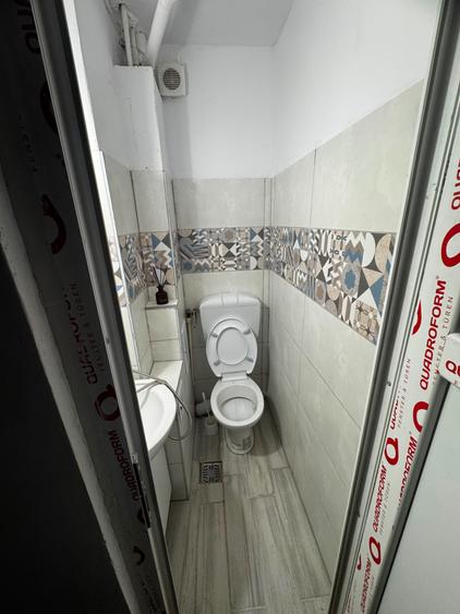 Apartament cu 2 camere nedecomandat în Podu Roș