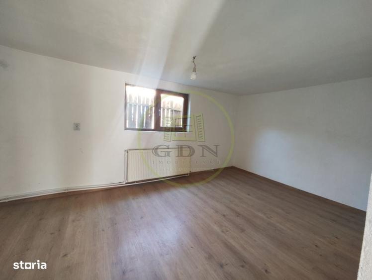 Casă cu 3 camere în Albești