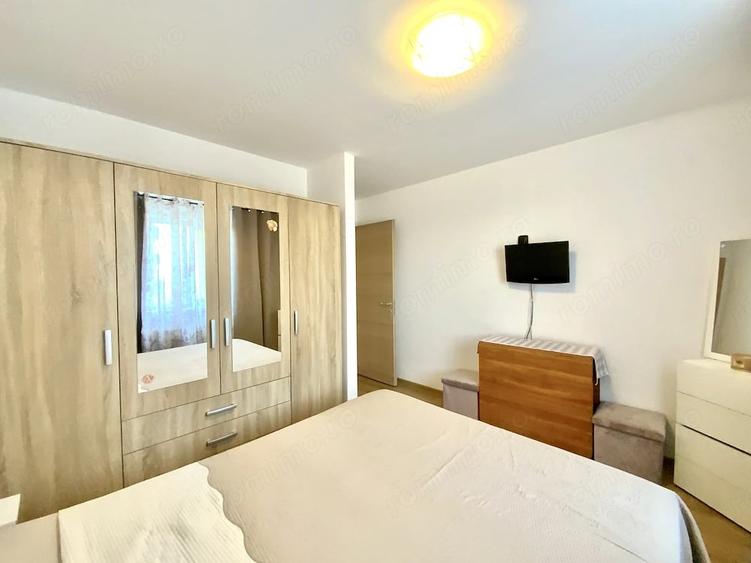 Apartament cu 2 camere decomandat în Tractorul