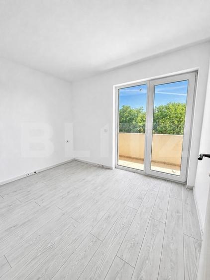 Apartament cu 3 camere decomandat în Giroc
