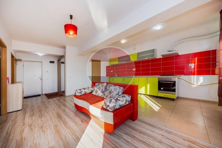 Apartament cu 2 camere semidecomandat, mobilat în Răcădău