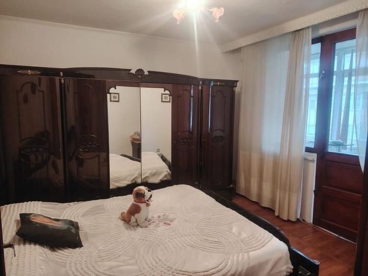 Apartament cu 4 camere în Central