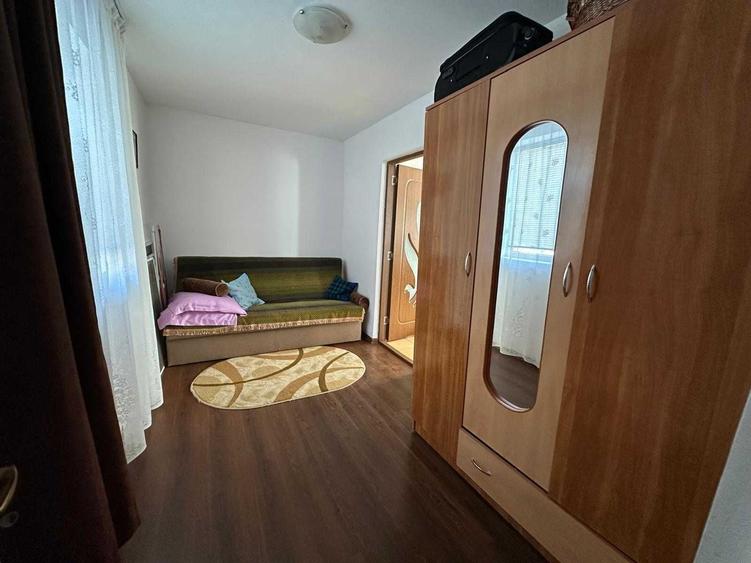 Casă cu 2 camere cu Teren 141 Mp în Central