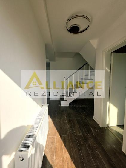 Casă individuală cu 4 camere cu Teren 355 Mp în Berceni