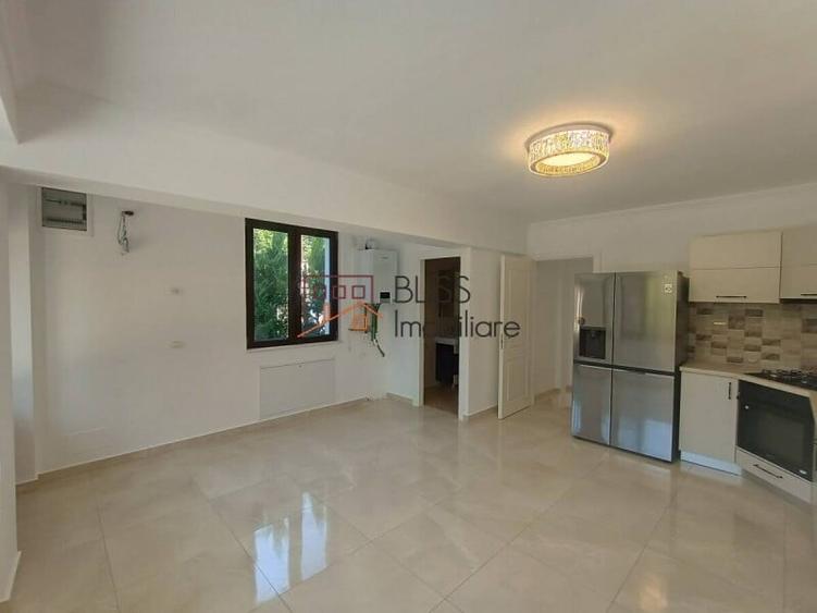 Casă cu 4 camere cu Teren 1000 Mp în Pipera