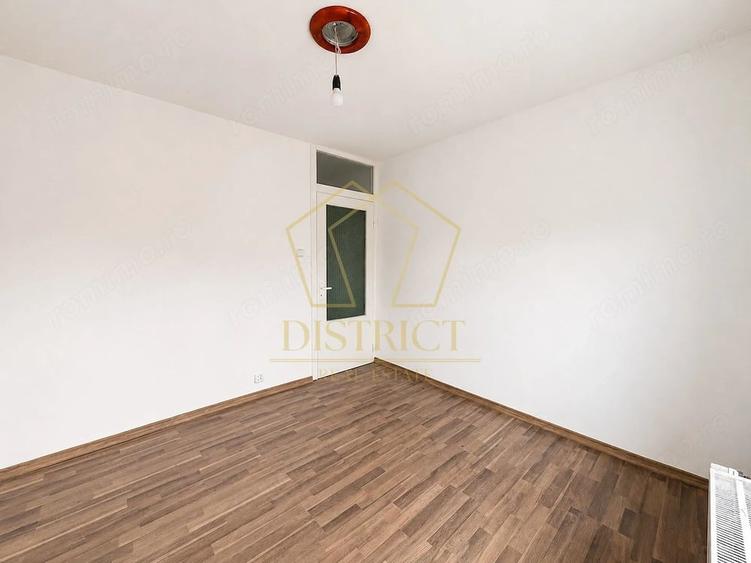 Apartament cu 3 camere decomandat în Bucovina