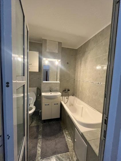 Apartament cu 2 camere decomandat, mobilat în Faleza Nord