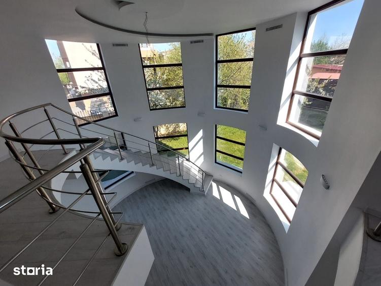 Casă cu 6 camere cu Teren 719 Mp în Ghencea