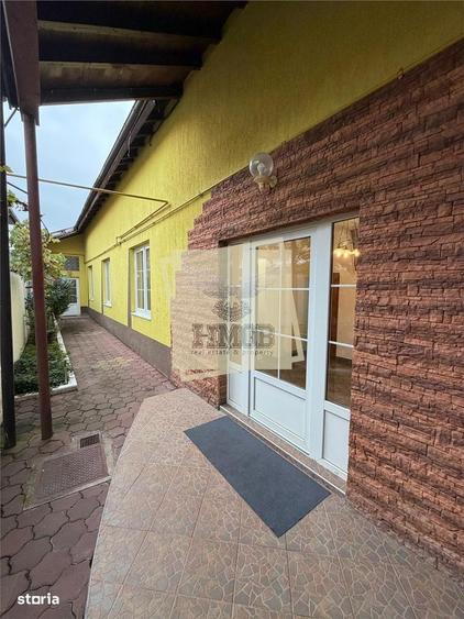 Casă cu 4 camere cu Canalizare în Calea Dumbrăvii