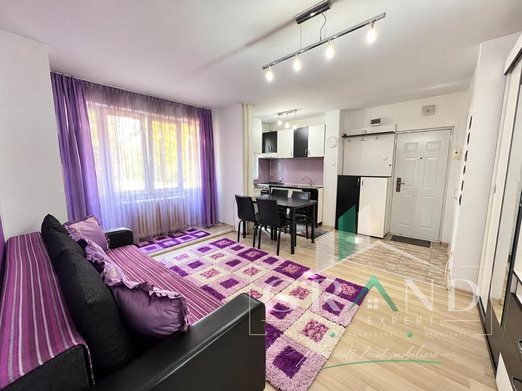 Apartament cu 2 camere semidecomandat, mobilat în Gheorgheni
