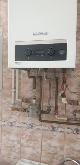 Apartament cu 2 camere decomandat în Armeneasca