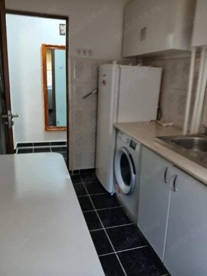 Apartament cu 2 camere semidecomandat în Micro 14
