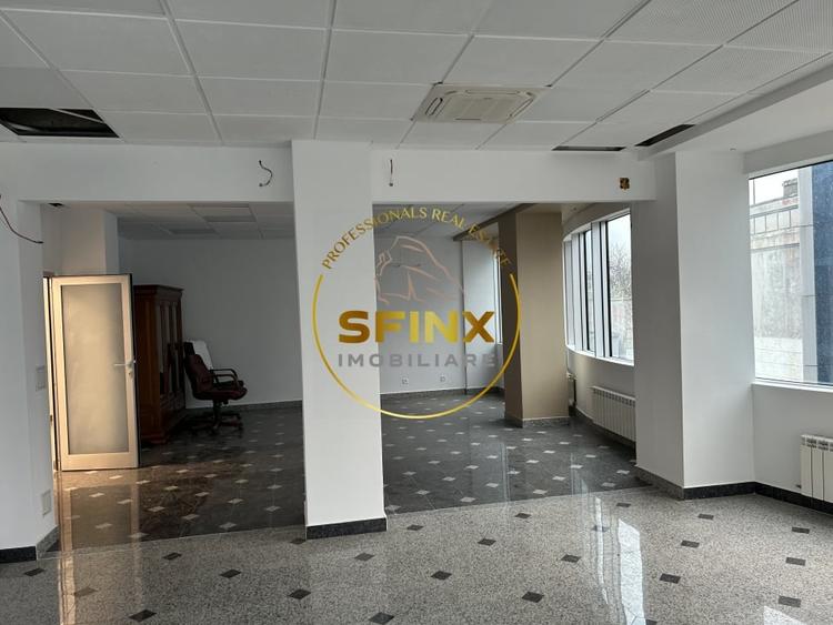 Spațiu comercial, de 944 mp, în Dămăroaia