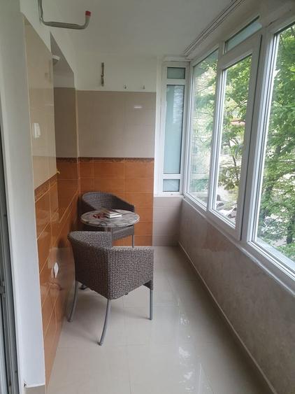 Apartament cu 2 camere semidecomandat în Berceni — fotografia 1