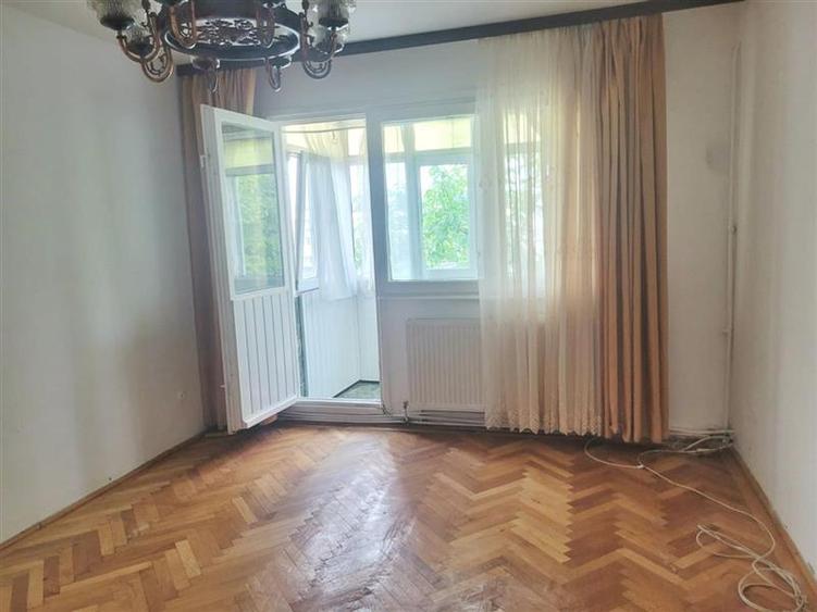 Apartament cu 2 camere semidecomandat în Orizont