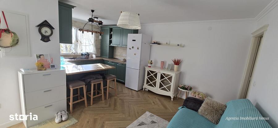 Casă cu 2 camere cu Teren 682 Mp în Central