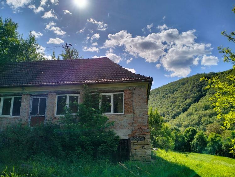 Casă cu 3 camere în Mada