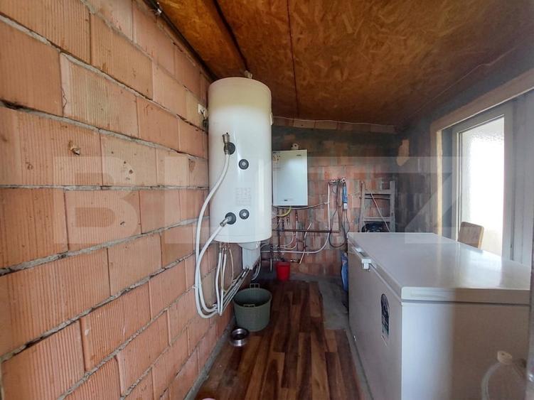 Casă individuală cu 3 camere cu Canalizare în Săcălaia
