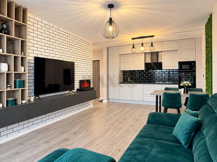 Apartament cu 2 camere semidecomandat în Sopor