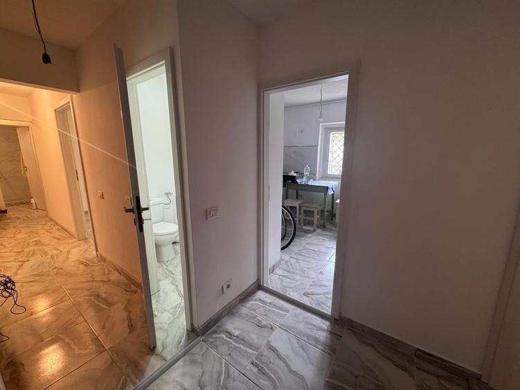 Apartament cu 3 camere decomandat în Ultracentral
