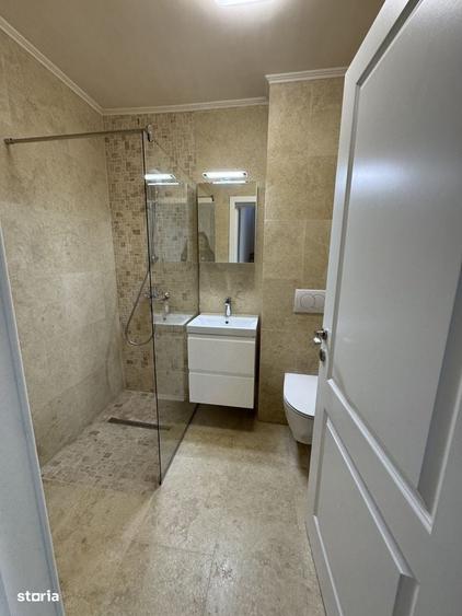 Casă cu 4 camere în Crevedia