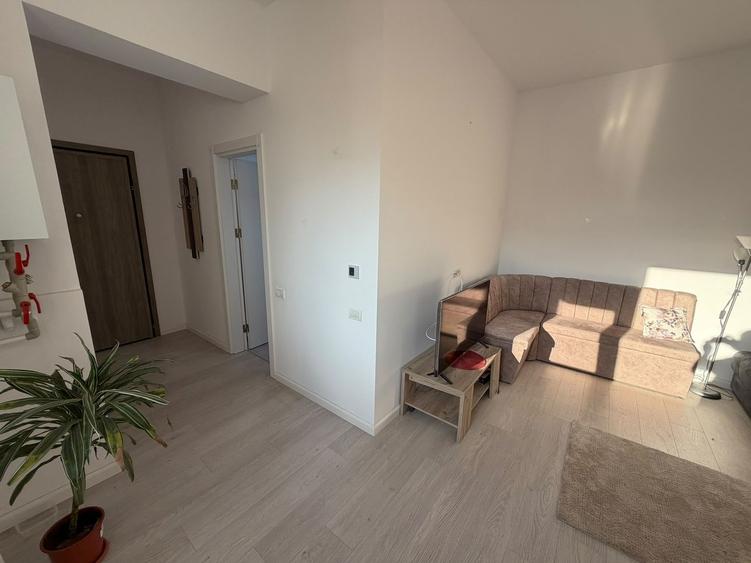 Apartament cu 2 camere decomandat în Națiunile Unite