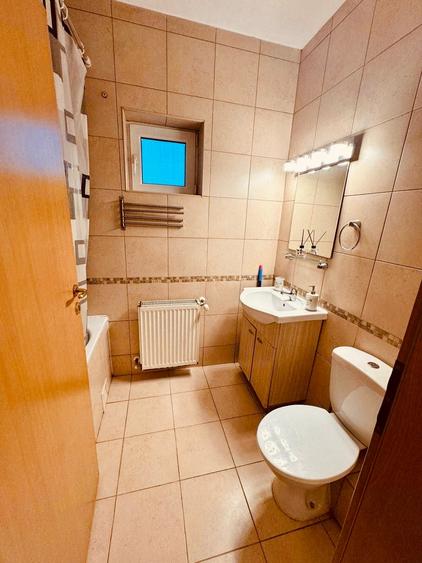 Apartament cu 2 camere decomandat în 1 Decembrie 1918