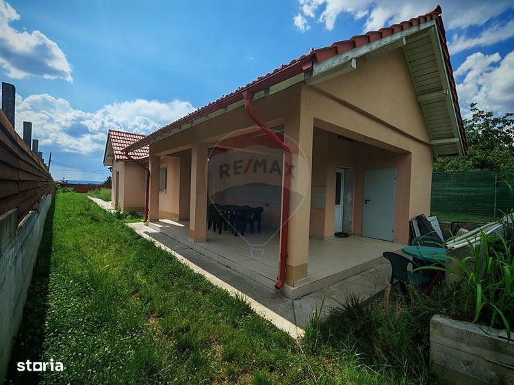 Casă cu 2 camere în Periferie
