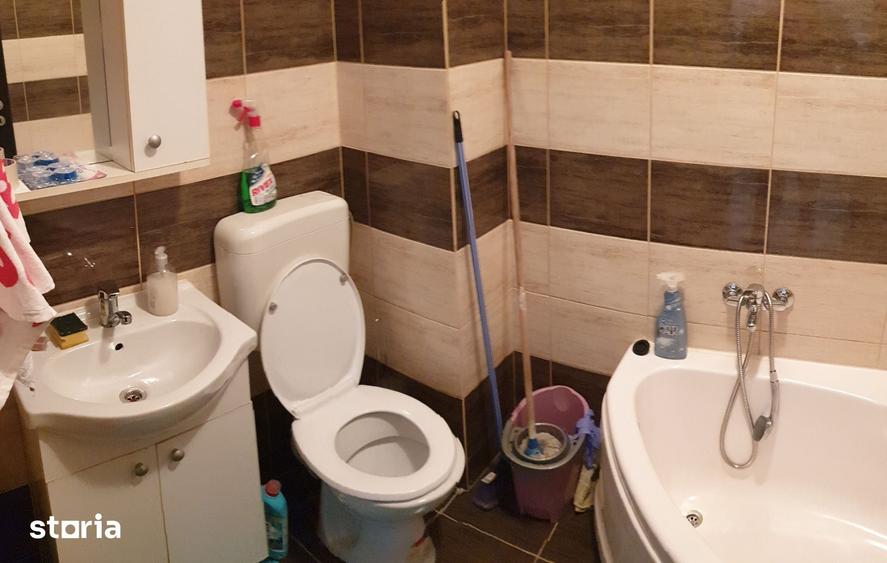 Apartament cu 2 camere în Roșu