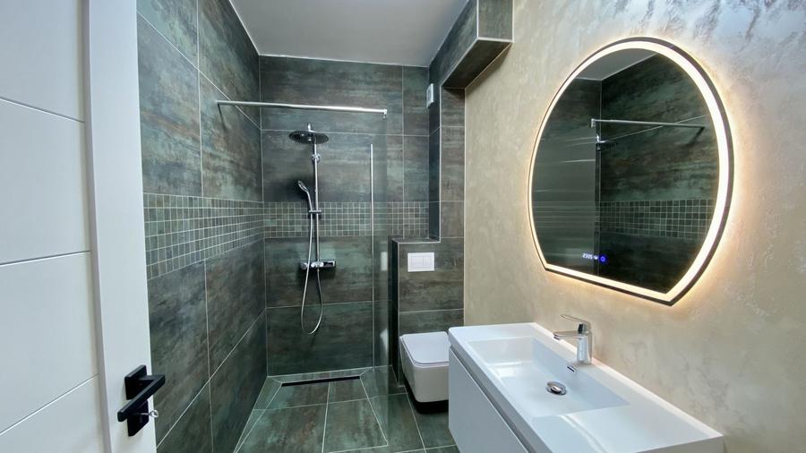 Penthouse cu 4 camere semidecomandat, mobilat în Șelimbăr