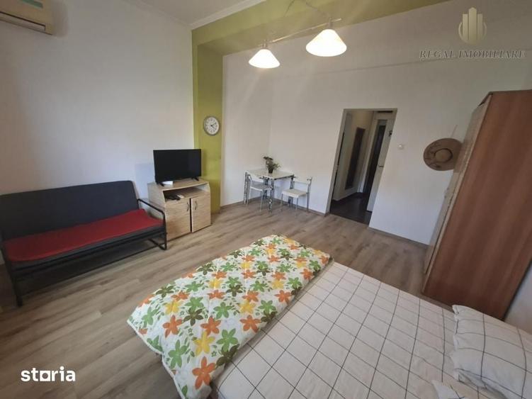 Garsoniera | Romana - Centru | Balcon | 2 min Metrou - 1