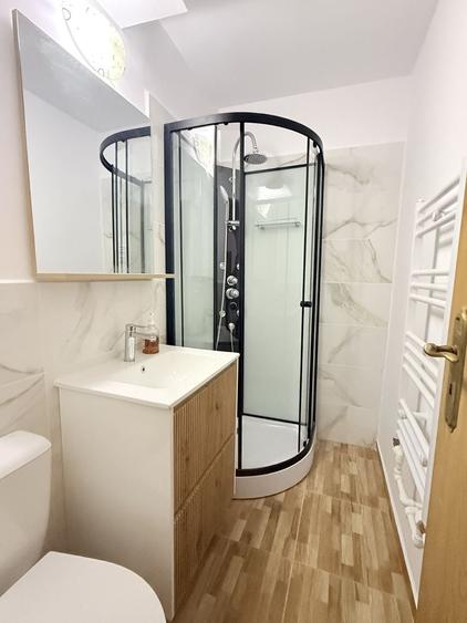Apartament cu 2 camere nedecomandat în Central