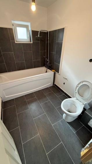 Apartament cu 2 camere decomandat în Slătinioara