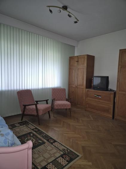 Casă individuală cu 4 camere cu Canalizare în Brâncoveanu