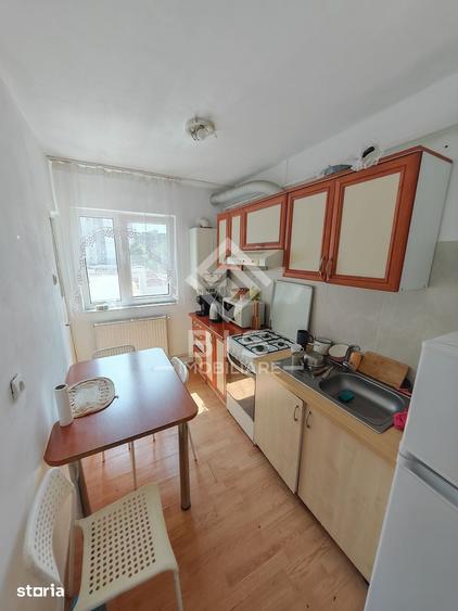 Apartament cu 2 camere semidecomandat în Central
