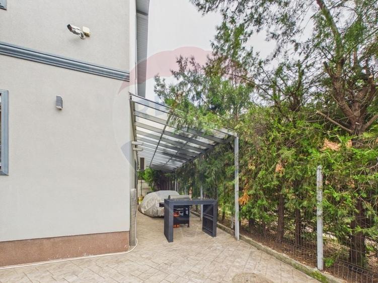 Casă / Vilă cu 7 camere de vânzare în zona Prelungirea Ghencea - 43