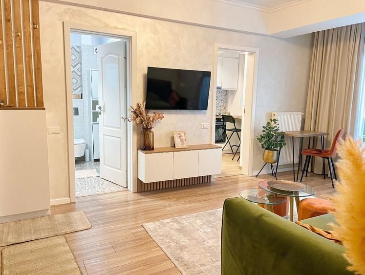 Apartament cu 2 camere decomandat, mobilat în 1 Mai