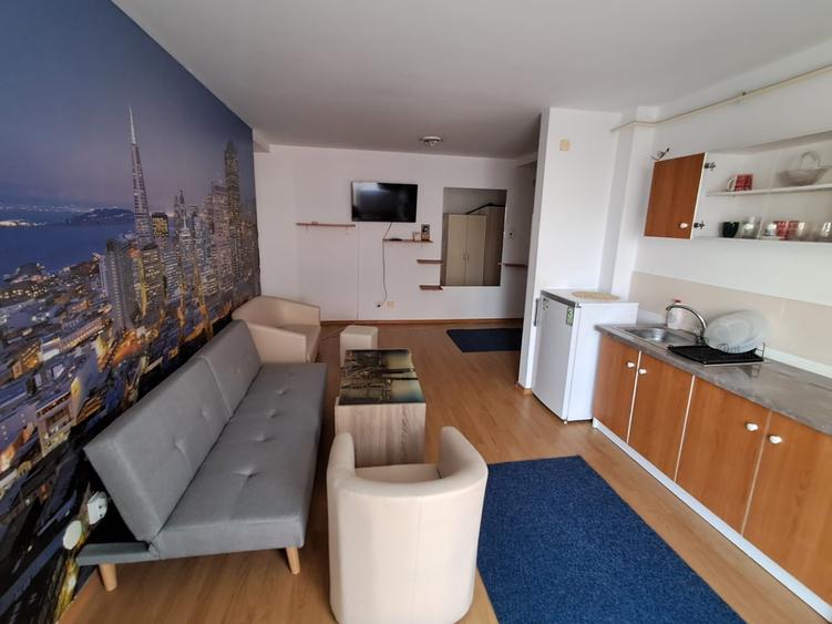 Apartament cu 2 camere semidecomandat, mobilat în Florești — fotografia 2