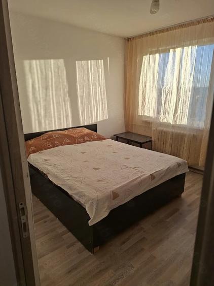 Apartament cu 2 camere semidecomandat în Exterior Vest