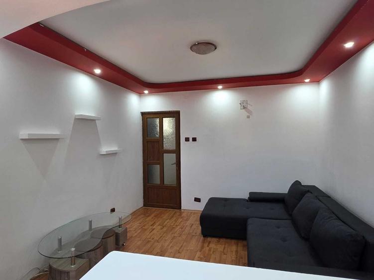 Apartament cu 2 camere în 9 Mai
