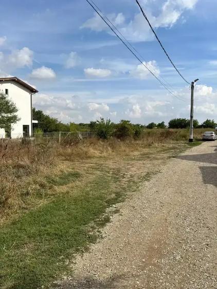 Teren intravilan de 558 mp, în Buftea