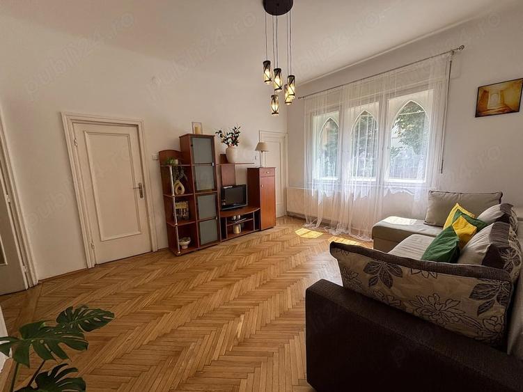 Apartament cu 2 camere nedecomandat în Primăverii