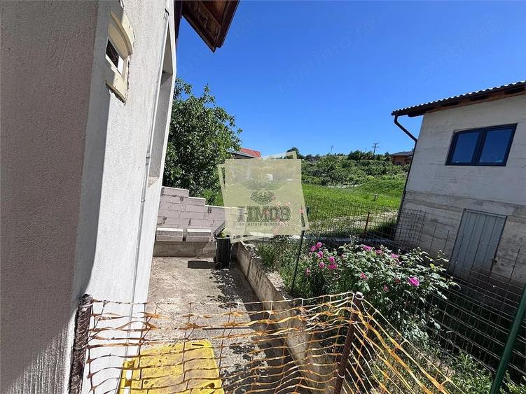 Apartament cu 3 camere decomandat în Șura Mare