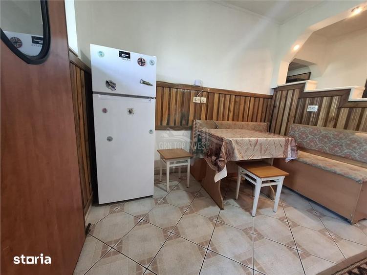 Apartament cu 2 camere decomandat, mobilat în Vasile Aaron
