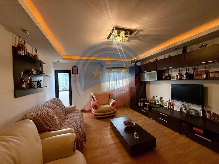 Apartament cu 2 camere decomandat, mobilat în 1 Mai