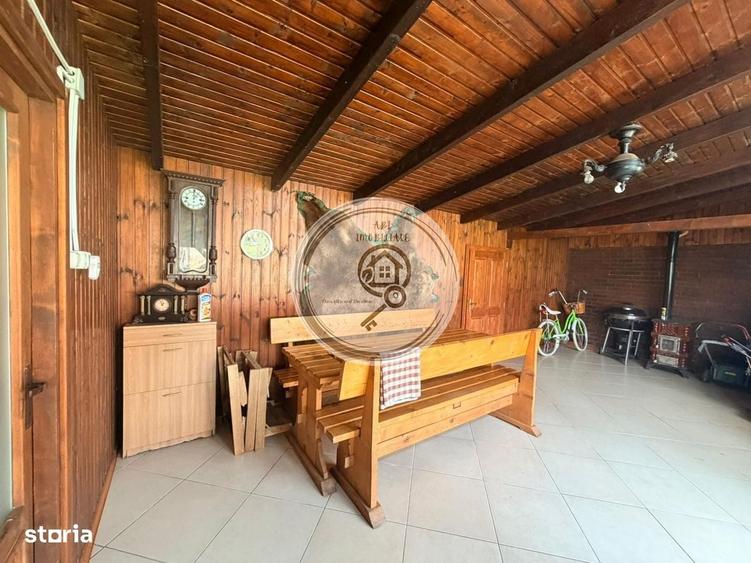 Casă cu 4 camere cu Teren 562 Mp în Hălchiu
