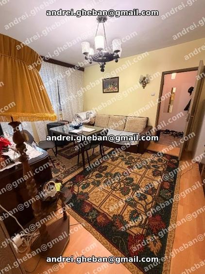 Apartament cu 3 camere semidecomandat, mobilat în Drumul Taberei