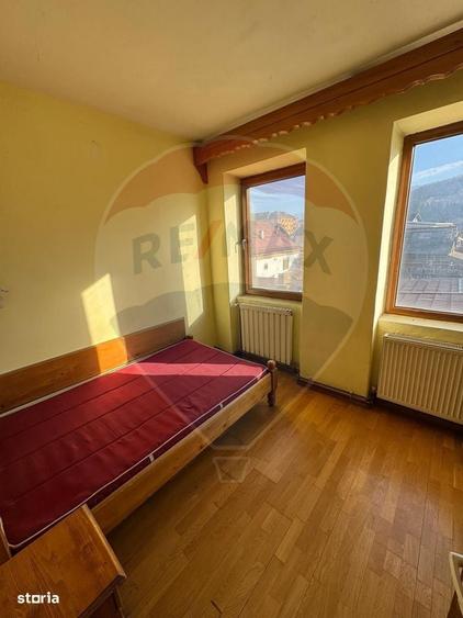 Spațiu comercial, de 320 mp, în Prislop
