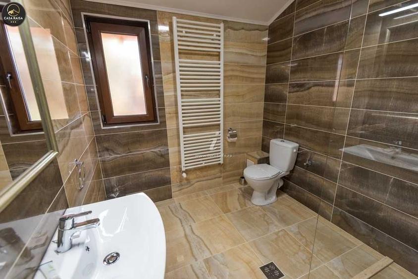 Casă cu 4 camere în Valea Cerbului